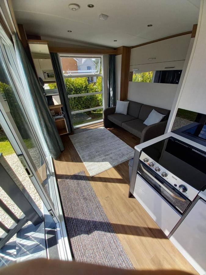 盖尔文 Luxury Pods At Mornest Caravan Park, Anglesey酒店 外观 照片