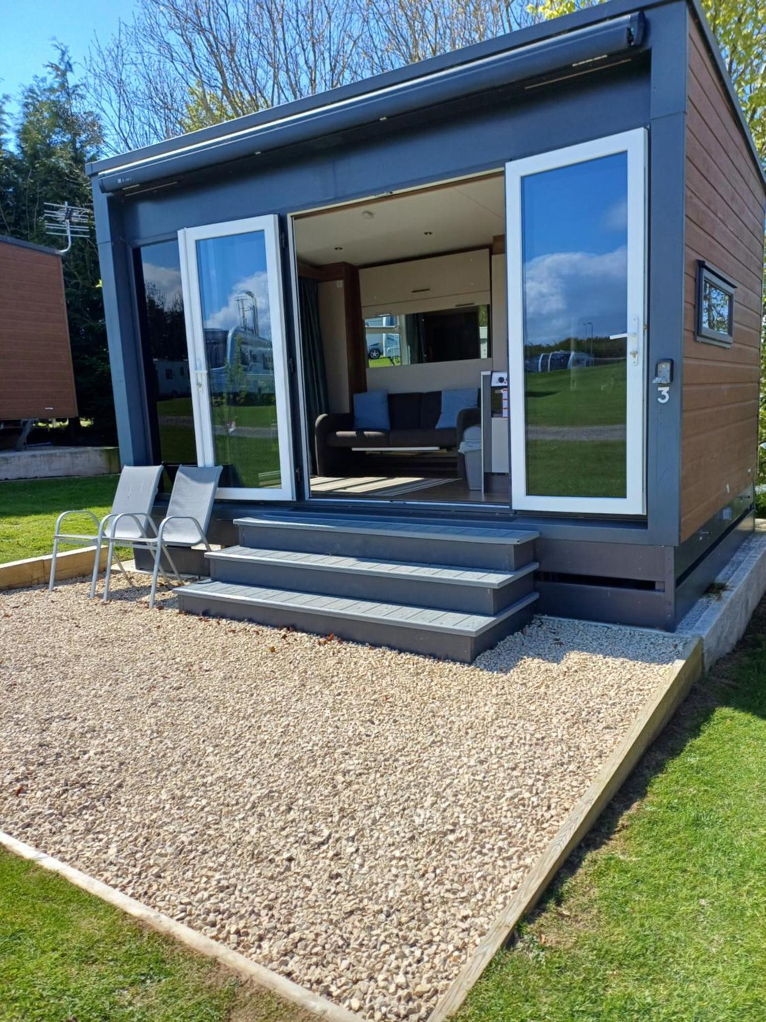 盖尔文 Luxury Pods At Mornest Caravan Park, Anglesey酒店 外观 照片